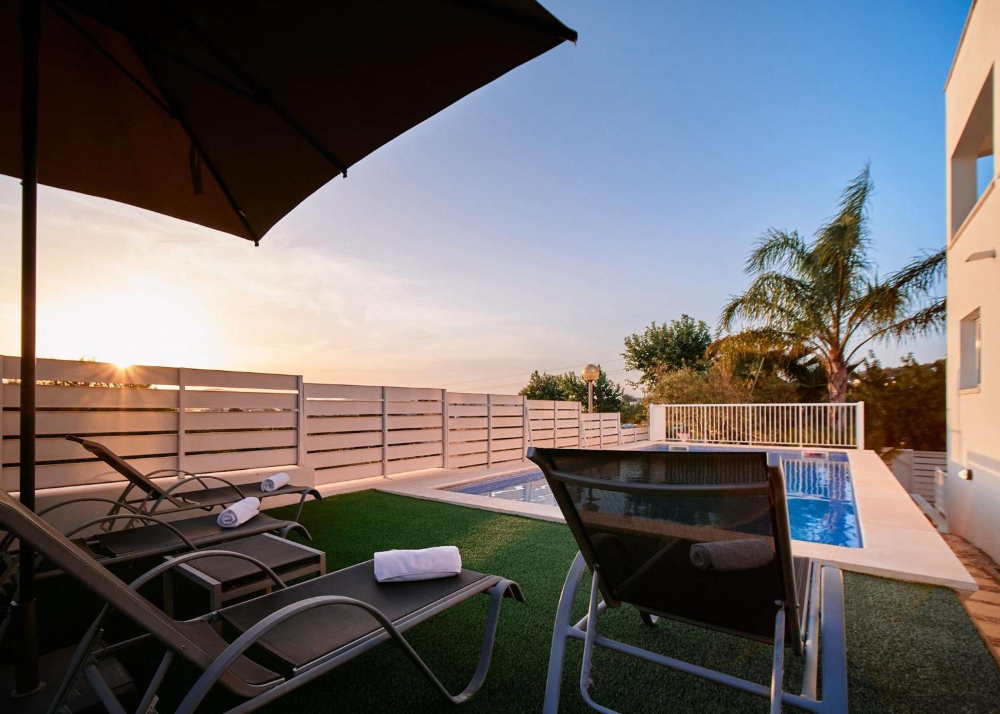 Villa Romeo 2Km From Ibiza Town And 1Km From Talamanca Beach Santa Eularia des Riu Exterior photo